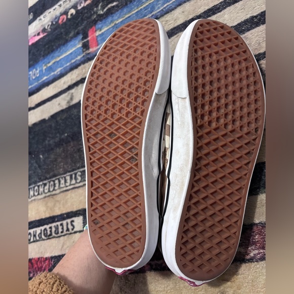 Vans Men's Brown Checkered Slip-On Sneakers - Picture 6 of 6